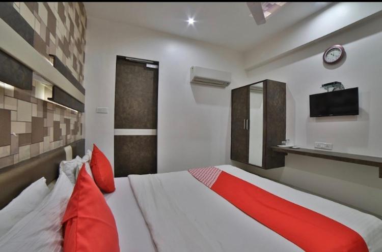 Hotel Green Apple Gandhinagar Eksteriør bilde